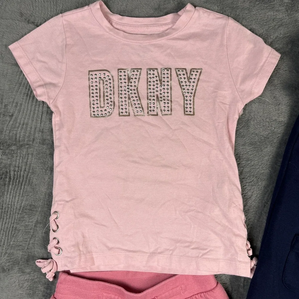 DKNY & Childrens Place Girls 4T Outfit Lot 3pc Pink Fleece Pants Tee Navy Dress